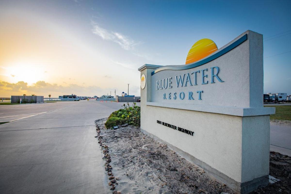 Blue Water Rv Resort 加尔维斯敦 外观 照片